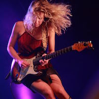 ANA POPOVIC © Jack Moutaillier
